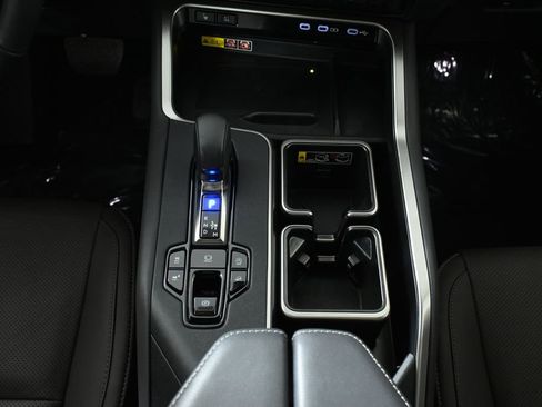 Used 2024 Lexus TX 350 AWD w/ Captains Chair Package image 23