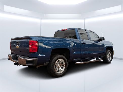 Used 2018 Chevrolet Silverado 1500 LT w/ All Star Edition image 3
