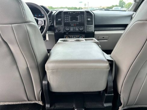 Used 2016 Ford F150 XL w/ Equipment Group 101A Mid AWD/4WD image 37
