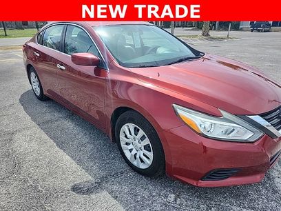 Used 2016 Nissan Altima 2.5 S w/ Interior Lighting Package