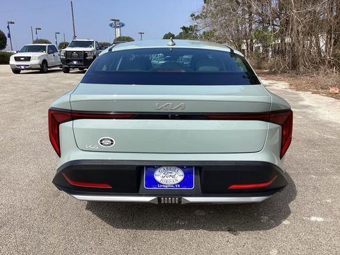 Used 2025 Kia K4 EX image 8