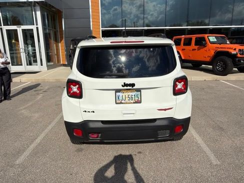 Used 2023 Jeep Renegade Trailhawk w/ Trailhawk Elite Group AWD/4WD image 6