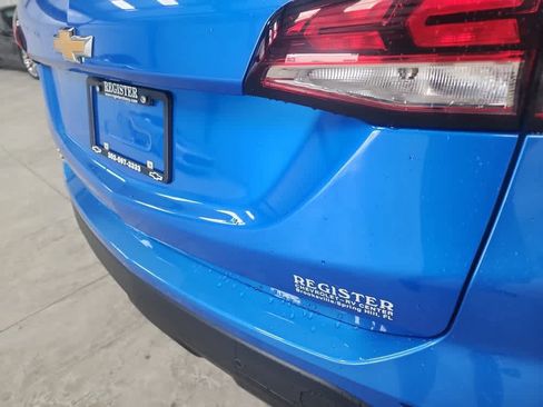 Used 2024 Chevrolet Equinox LS w/ LS Convenience Package FWD image 17