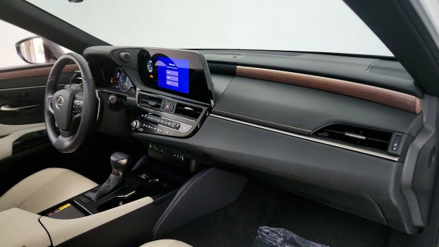 Used 2025 Lexus ES 350 w/ Premium Package FWD image 33
