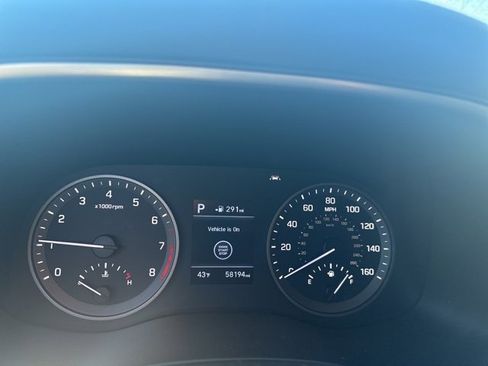 Used 2021 Hyundai Tucson Limited image 10