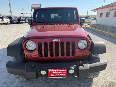 Used 2012 Jeep Wrangler Unlimited Sport image 8