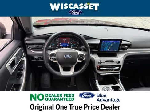 Certified 2023 Ford Explorer XLT w/ Equipment Group 202A image 7