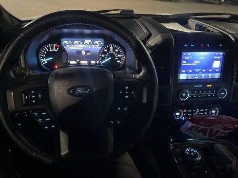 Used 2020 Ford Expedition XLT w/ Equipment Group 202A AWD/4WD image 6