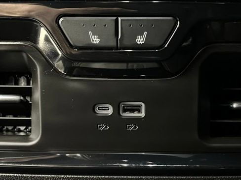 Used 2024 GMC Sierra 2500 AT4X AWD/4WD image 48