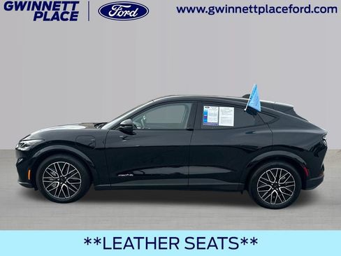 Certified 2025 Ford Mustang Mach-E Premium AWD/4WD image 9
