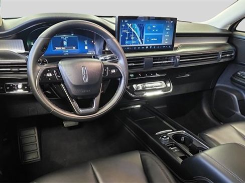 Used 2023 Lincoln Corsair Standard image 20