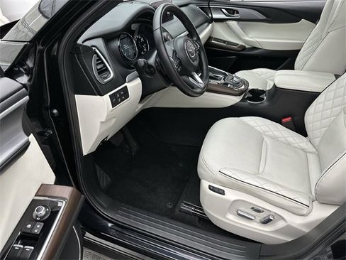 Used 2023 MAZDA CX-9 Signature image 11