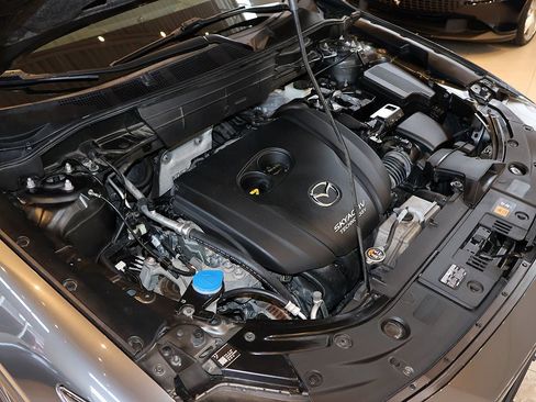 Used 2018 MAZDA CX-5 Grand Touring w/ Premium Package image 16