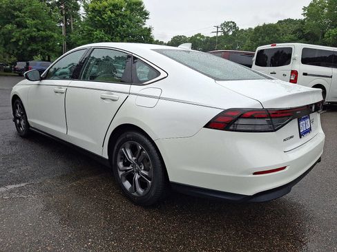 Certified 2023 Honda Accord EX image 4