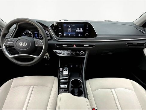 Used 2023 Hyundai Sonata SE image 16