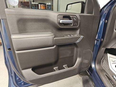 Used 2020 GMC Sierra 1500 AT4 image 18