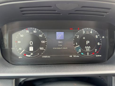 Certified 2024 Land Rover Discovery Dynamic SE image 22