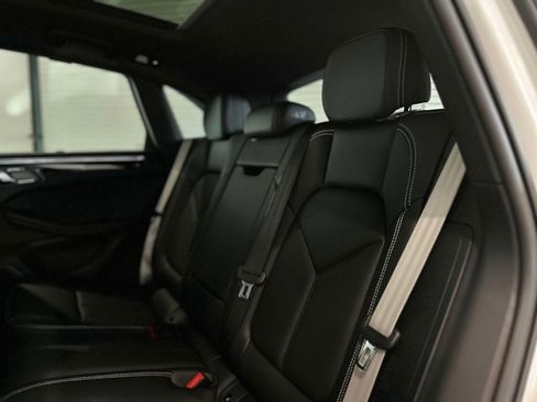 New 2026 Porsche Macan S image 15