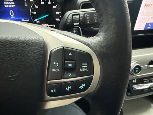 Used 2021 Ford Explorer XLT w/ Equipment Group 202A AWD/4WD image 20