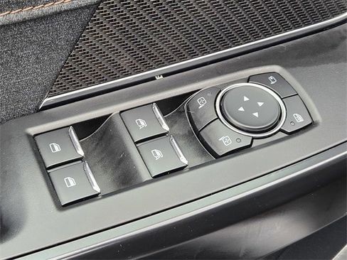 Certified 2022 Ford F150 Raptor w/ Equipment Group 801A High image 13