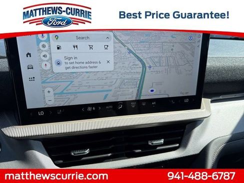 New 2025 Ford Explorer Active w/ Active Comfort Package image 19