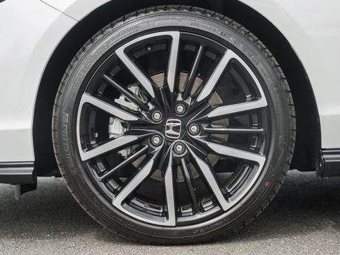 Used 2026 Honda Accord Touring image 16