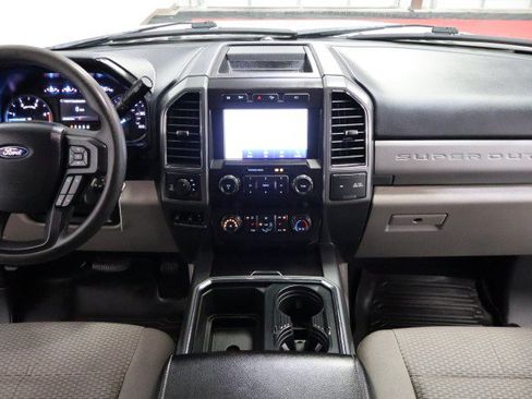 Used 2021 Ford F350 XLT w/ XLT Premium Package AWD/4WD image 7