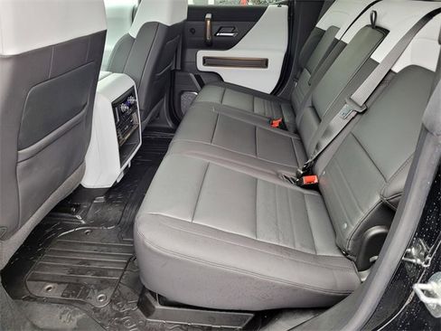 Used 2024 GMC Hummer EV 3X w/ Extreme Off-Road Package image 15