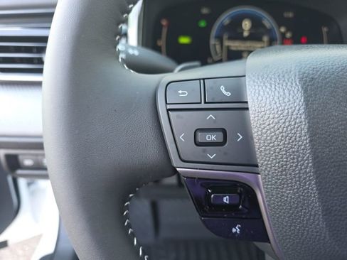 New 2026 Toyota Camry SE FWD image 15