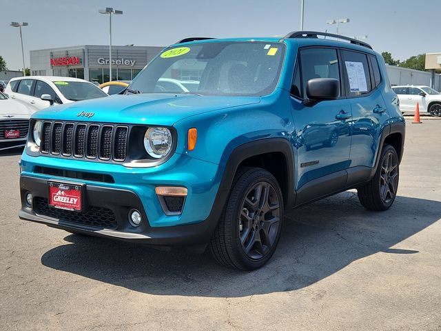 Used 2021 Jeep Renegade Latitude w/ Sun & Sound Group AWD/4WD image 4