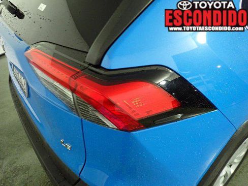 Certified 2019 Toyota RAV4 LE w/ Carpet Mat Package FWD image 14