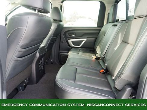 Used 2021 Nissan Titan SL w/ Moonroof Package image 8