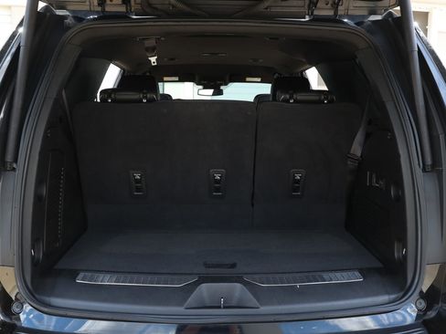 Used 2023 Chevrolet Tahoe Premier RWD image 29