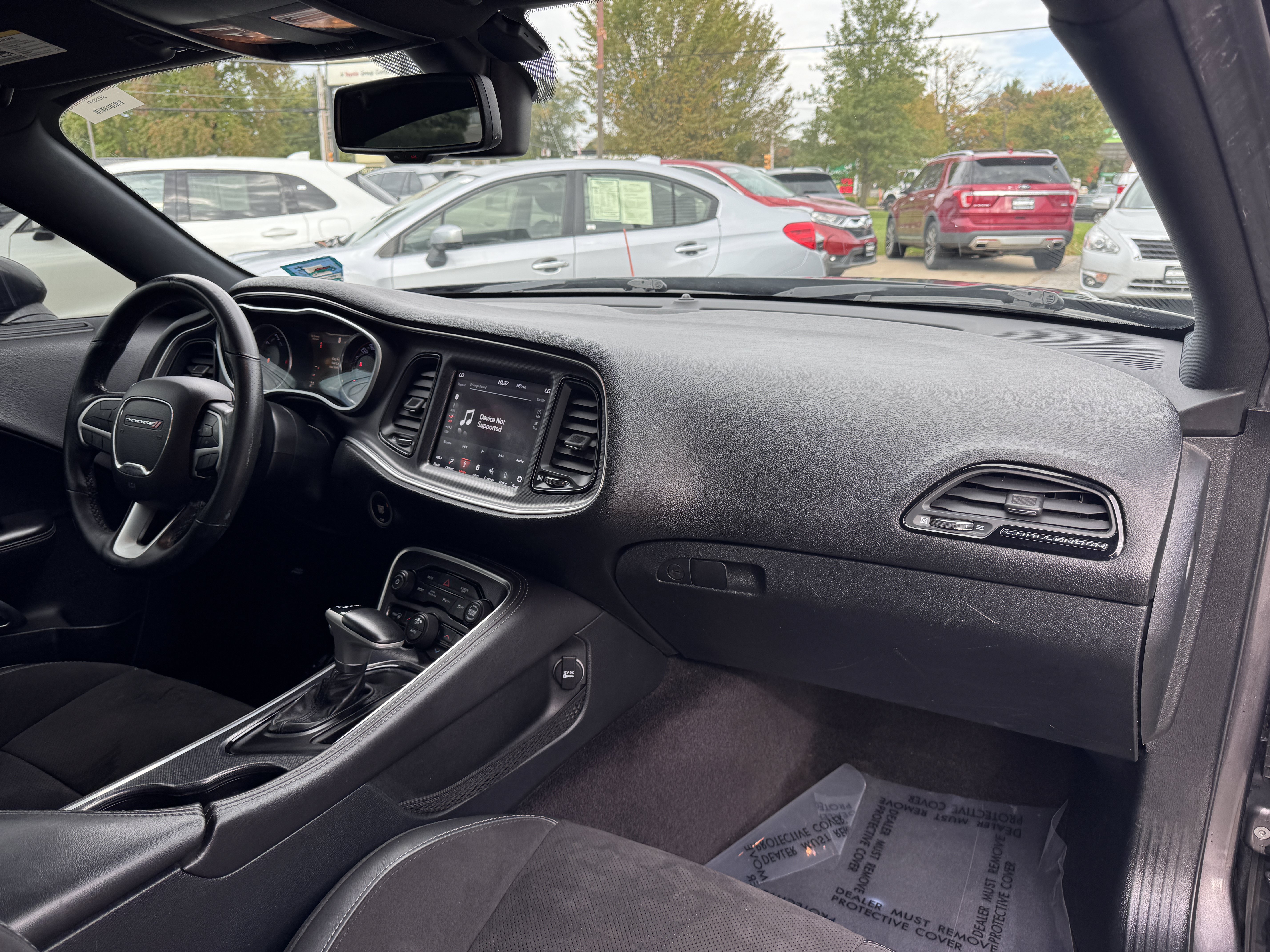 Used 2018 Dodge Challenger R/T Scat Pack w/ Leather Interior Group RWD image 15