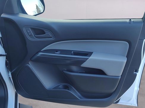 Used 2022 Chevrolet Colorado W/T w/ WT Convenience Package image 23