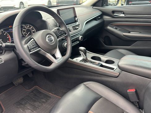 Used 2021 Nissan Altima 2.5 SR image 12