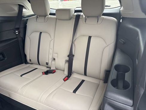 Used 2025 MAZDA CX-90 3.3 Turbo w/ Preferred Package image 25