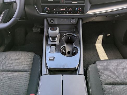 New 2026 Nissan Rogue SV image 18