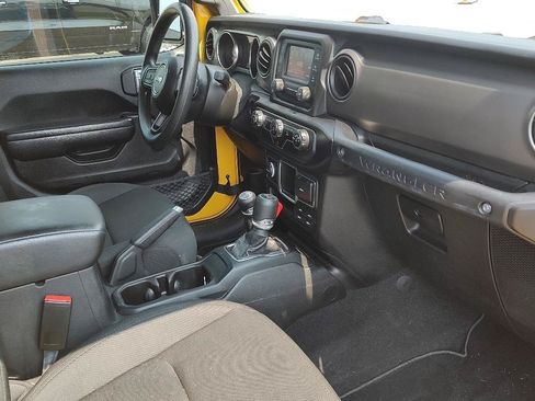 Used 2021 Jeep Wrangler Unlimited Sport AWD/4WD image 27