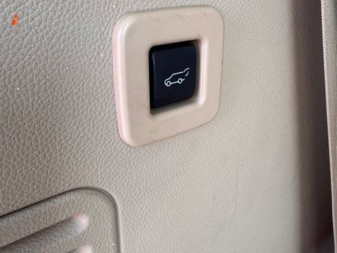 Used 2010 Ford Expedition Eddie Bauer RWD image 18