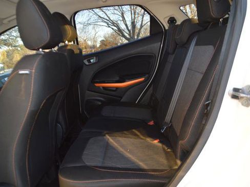 Used 2021 Ford EcoSport SE w/ SE Convenience Package image 21