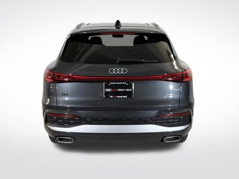 Used 2025 Audi Q5 Premium w/ Convenience Package image 22