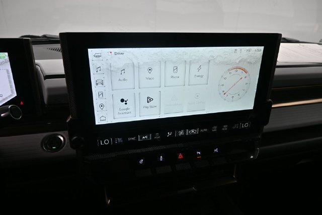 Used 2025 GMC Hummer EV 3X w/ LPO, Cargo Utility Package AWD/4WD image 11