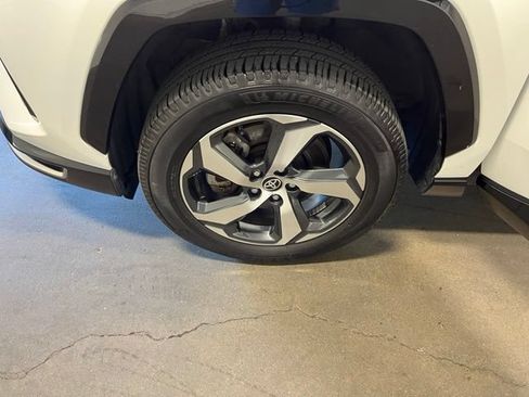 Used 2023 Toyota RAV4 SE w/ Weather & Moonroof Package AWD/4WD image 30