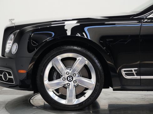 Used 2020 Bentley Mulsanne Speed RWD image 52