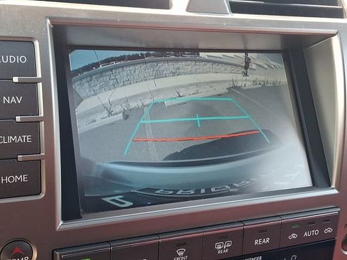 Used 2021 Lexus GX 460 Premium w/ Premium Package AWD/4WD image 18