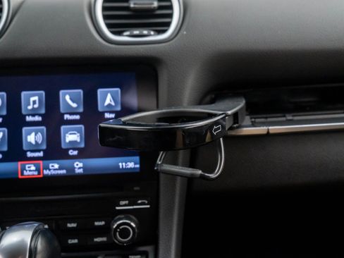 Used 2018 Porsche 718 Boxster S image 31