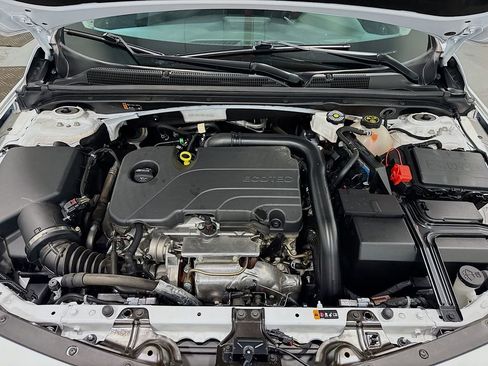 Used 2024 Chevrolet Malibu LS image 24