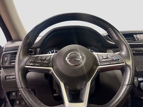 Used 2018 Nissan Rogue SL w/ Premium Package AWD/4WD image 12