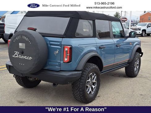 Used 2021 Ford Bronco Badlands image 5